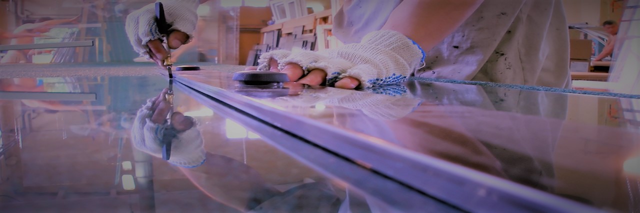 Slider, Glass Cutting Service in Hoddesdon, EN11